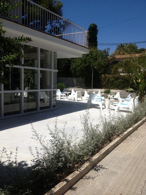 Sitges Beach Hostel Exterior photo