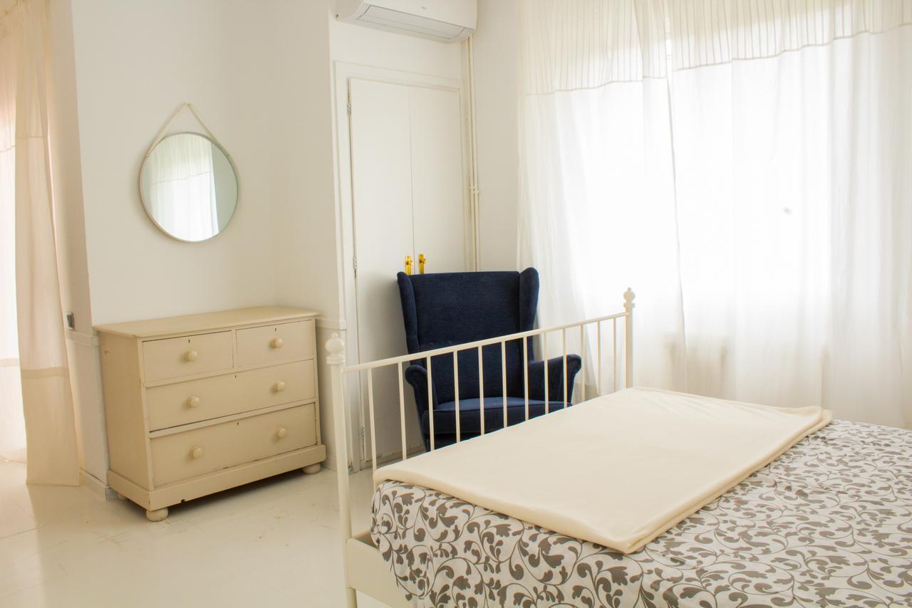 Sitges Beach Hostel Exterior photo