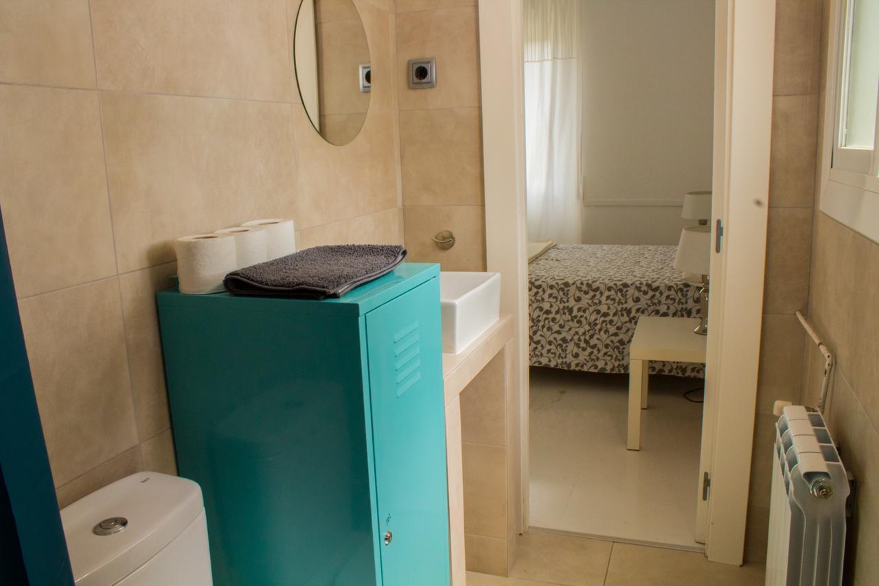 Sitges Beach Hostel Exterior photo